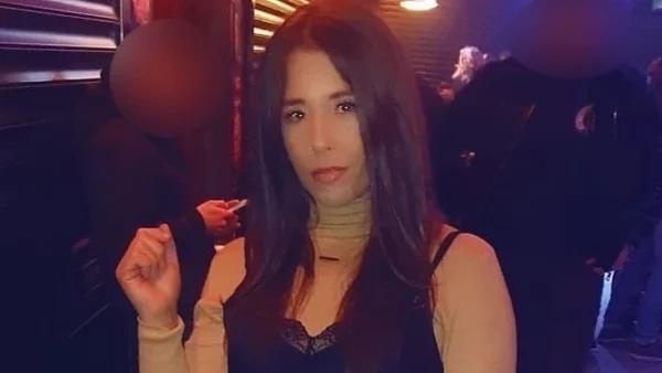 sample caption
